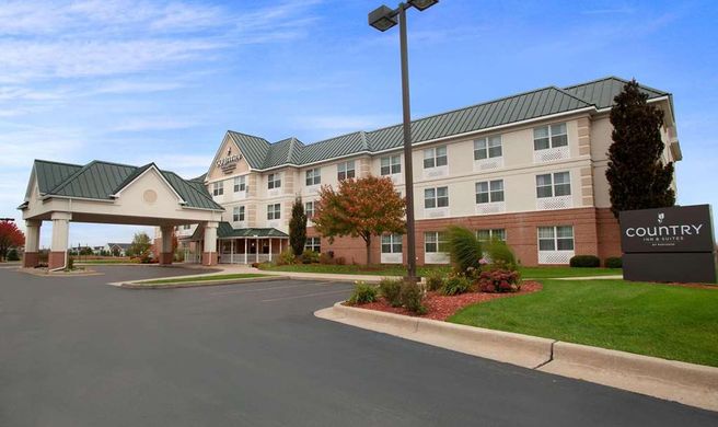 Country Inn & Suites Dundee Exterior