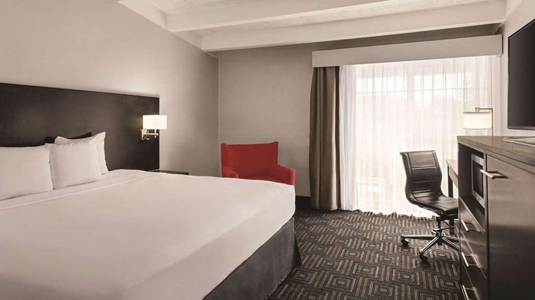 <b>Country Inn & Suites Woodbury Room</b>. Images powered by <a href="https://iceportal.shijigroup.com/" title="IcePortal" target="_blank">IcePortal</a>.