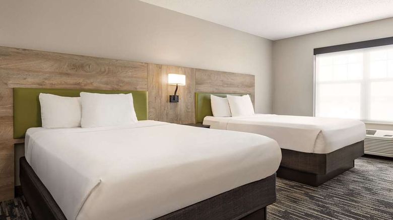 <b>Country Inn & Suites St Cloud East Room</b>. Images powered by <a href="https://iceportal.shijigroup.com/" title="IcePortal" target="_blank">IcePortal</a>.