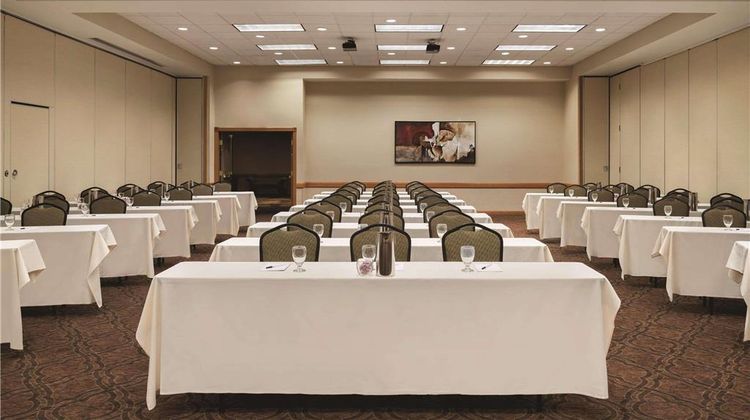 Country Inn & Suites Mankato Meeting