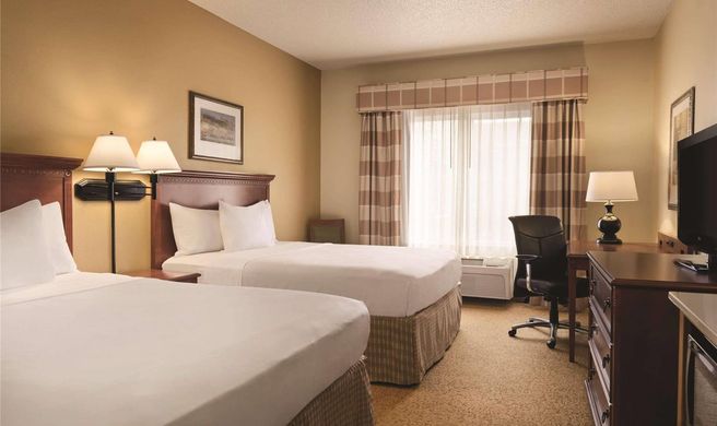 Country Inn & Suites Mankato Room