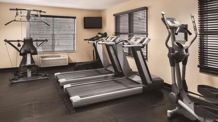 Country Inn & Suites Cottage Grove Health