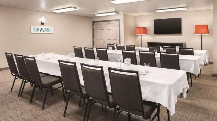 Country Inn & Suites Cottage Grove Meeting
