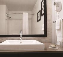 Country Inn & Suites Cottage Grove Room