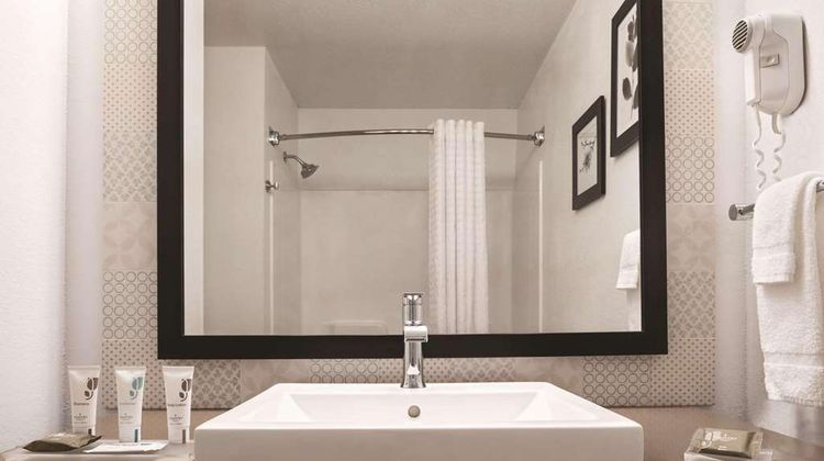 Country Inn & Suites Cottage Grove Room