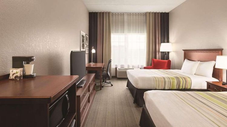 Country Inn & Suites Willmar Room