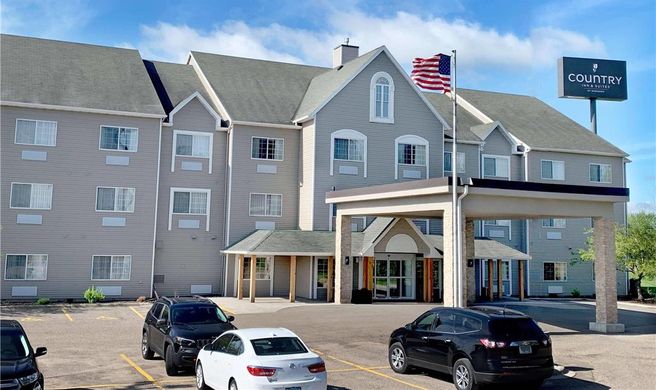 Country Inn & Suites Owatonna Exterior