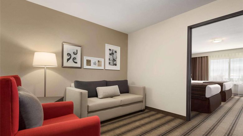 <b>Country Inn & Suites St. Cloud West Room</b>. Images powered by <a href="https://iceportal.shijigroup.com/" title="IcePortal" target="_blank">IcePortal</a>.