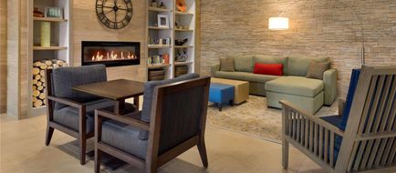 Country Inn & Suites St. Cloud West Lobby