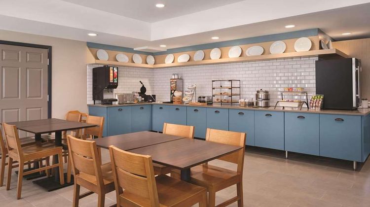 Country Inn & Suites Detroit Lakes, MN Restaurant