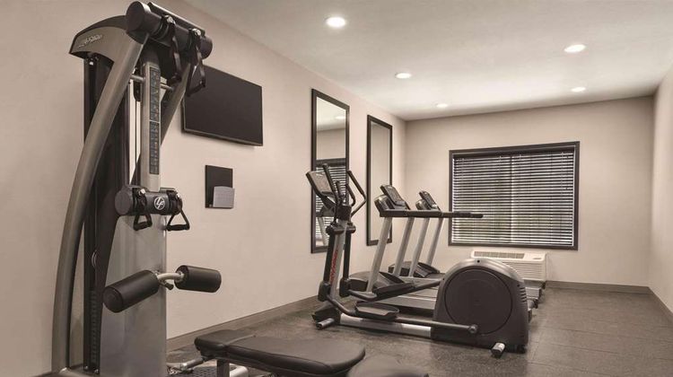 Country Inn & Suites Detroit Lakes, MN Health