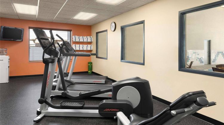 Country Inn & Suites Duluth North Health