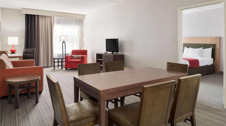 Country Inn & Suites Duluth North Suite