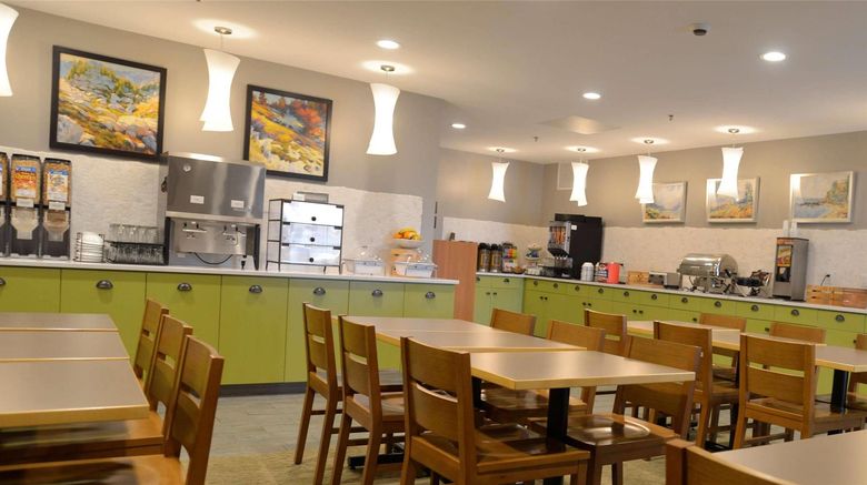 <b>Country Inn & Suites Duluth North Restaurant</b>. Images powered by <a href="https://iceportal.shijigroup.com/" title="IcePortal" target="_blank">IcePortal</a>.