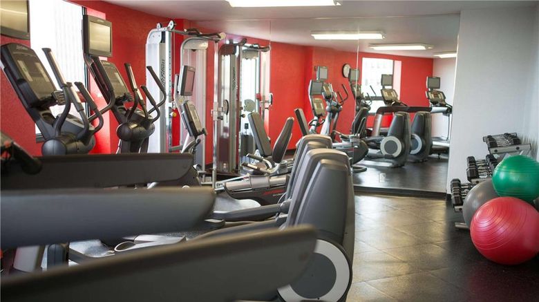 <b>Radisson Hotel Duluth Harborview Health</b>. Images powered by <a href="https://iceportal.shijigroup.com/" title="IcePortal" target="_blank">IcePortal</a>.
