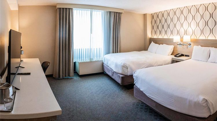 Radisson Hotel Duluth Harborview Room