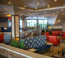 Country Inn & Suites Bemidji Lobby