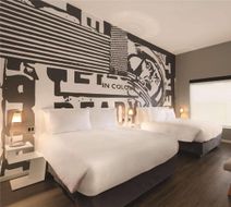Radisson Red Minneapolis Downtown Room