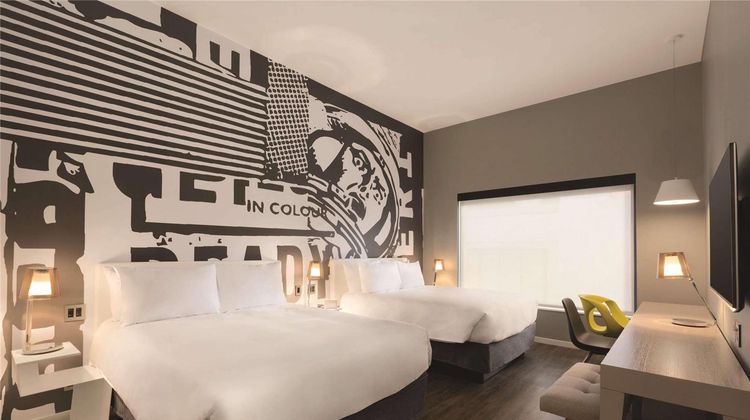 Radisson Red Minneapolis Downtown Room
