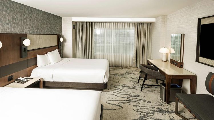 Radisson Blu Mall of America Suite