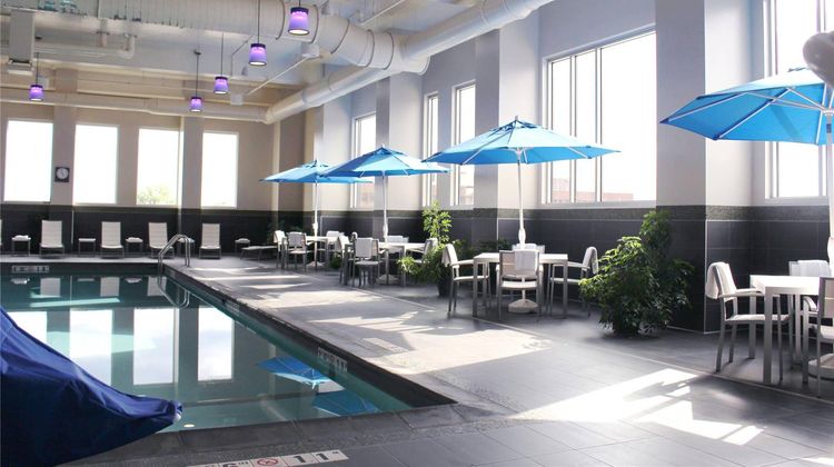 Radisson Blu Mall of America Pool