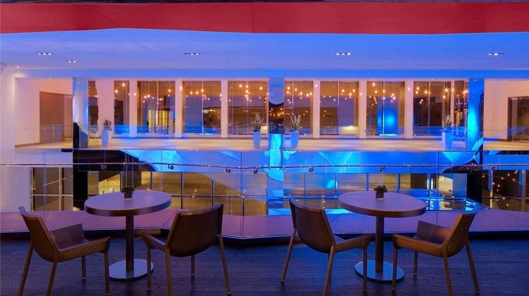 Radisson Blu Mall of America Lobby