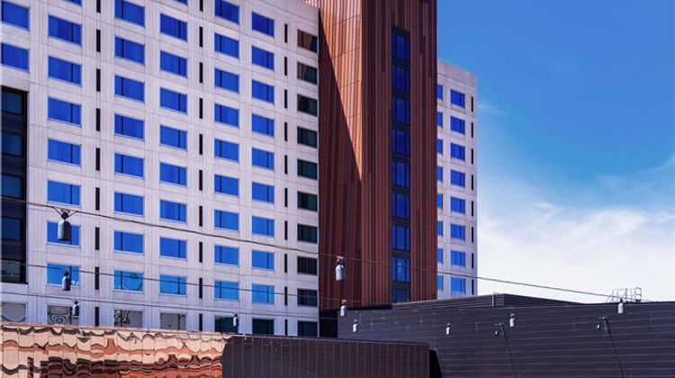 Radisson Blu Mall of America Exterior