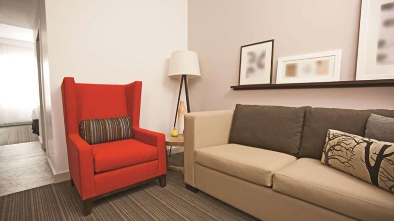 <b>Country Inn & Suites Bloomington MOA Suite</b>. Images powered by <a href="https://iceportal.shijigroup.com/" title="IcePortal" target="_blank">IcePortal</a>.