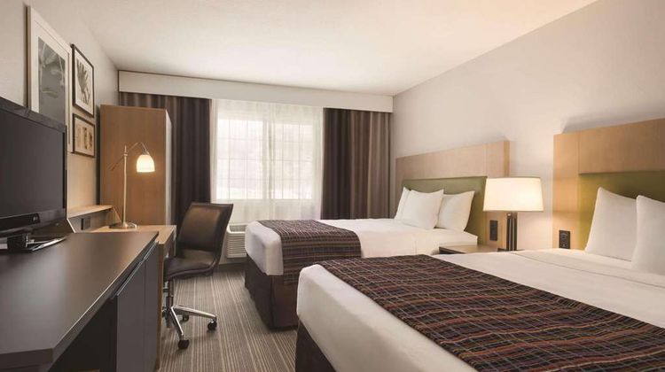 Country Inn & Suites Grand Rapids Room