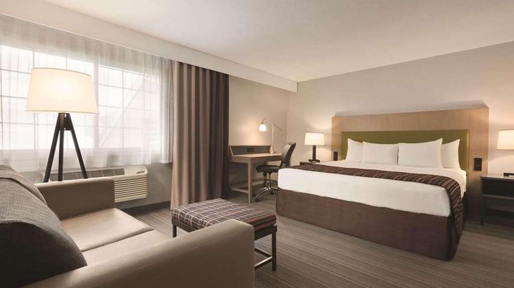 Country Inn & Suites Grand Rapids Room