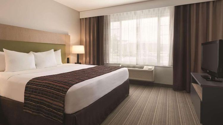 Country Inn & Suites Grand Rapids Suite