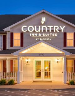 Country Inn & Suites Nevada