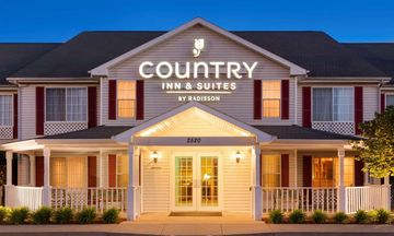 Country Inn & Suites Nevada
