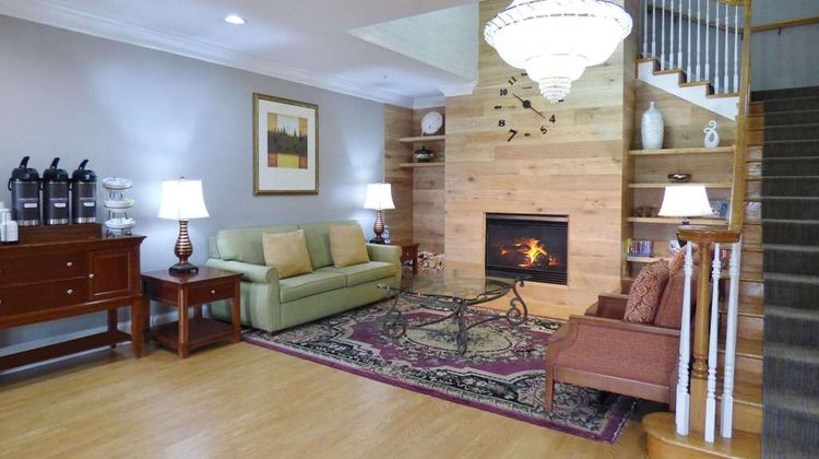Country Inn & Suites Biloxi-Ocean Springs Lobby