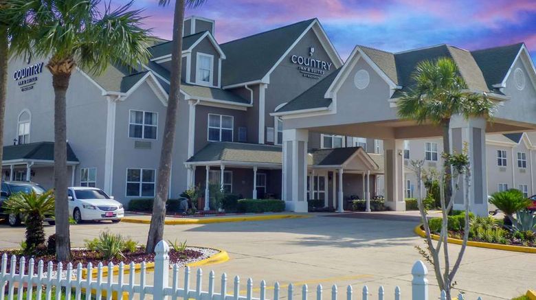 Country Inn  and  Suites Biloxi-Ocean Springs Exterior. Images powered by <a href="https://iceportal.shijigroup.com" target="_blank" rel="noopener">Ice Portal</a>.