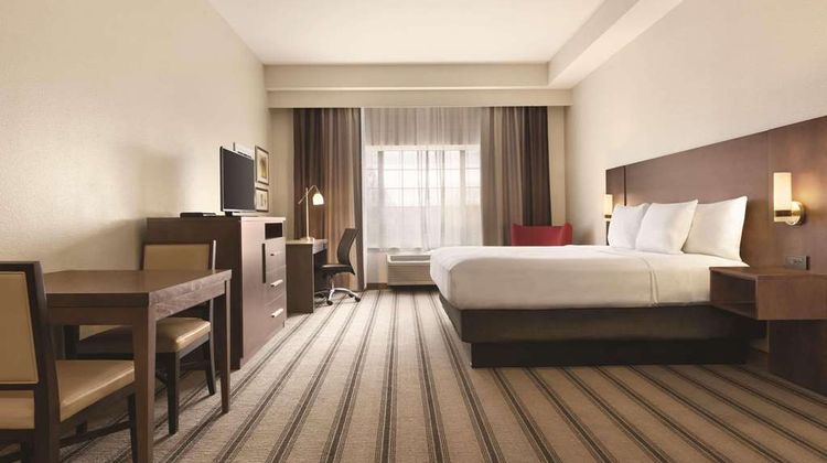 Country Inn & Suites Billings Suite