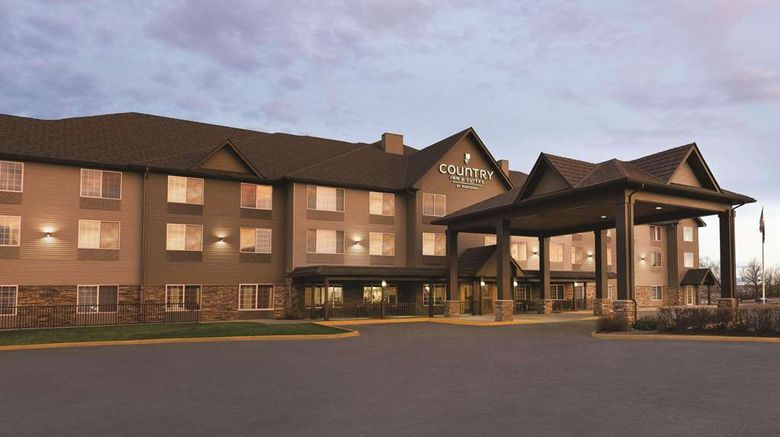 Country Inn  and  Suites Billings Exterior. Images powered by <a href="https://iceportal.shijigroup.com" target="_blank" rel="noopener">Ice Portal</a>.