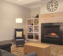 Country Inn & Suites Billings Lobby