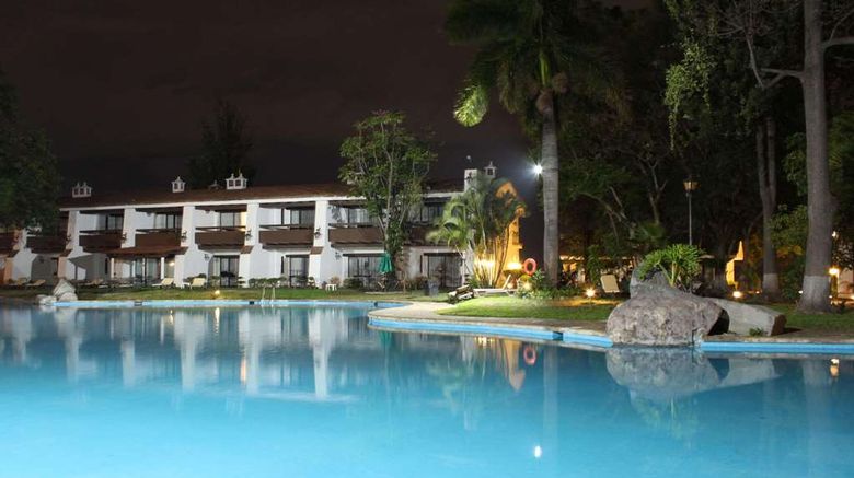 <b>Radisson Hotel Tapatio Guadalajara Pool</b>. Images powered by <a href="https://iceportal.shijigroup.com/" title="IcePortal" target="_blank">IcePortal</a>.