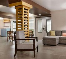 Country Inn & Suites Roanoke Rapids NC Lobby