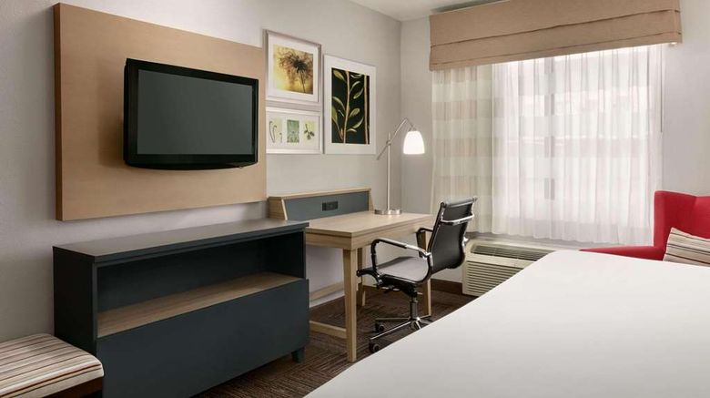 <b>Country Inn & Suites Roanoke Rapids NC Room</b>. Images powered by <a href="https://iceportal.shijigroup.com/" title="IcePortal" target="_blank">IcePortal</a>.