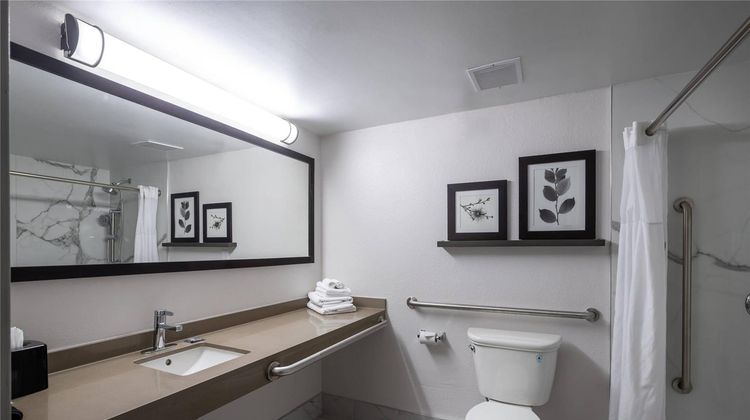 Country Inn & Suites Lake Norman Huntersville Room