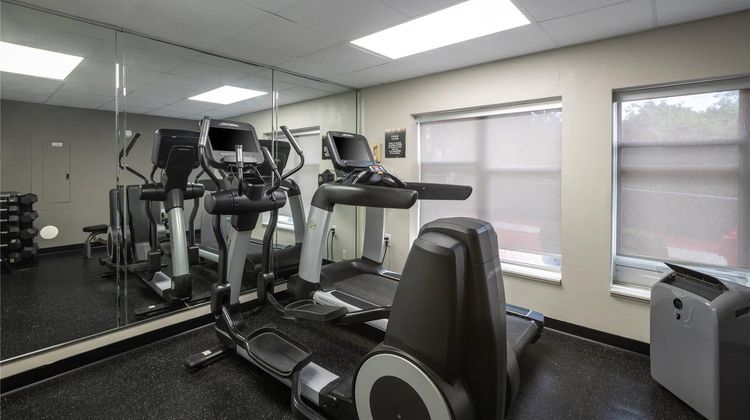 Country Inn & Suites Lake Norman Huntersville Health