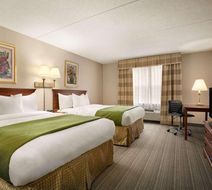Country Inn & Suite Charlotte University Room