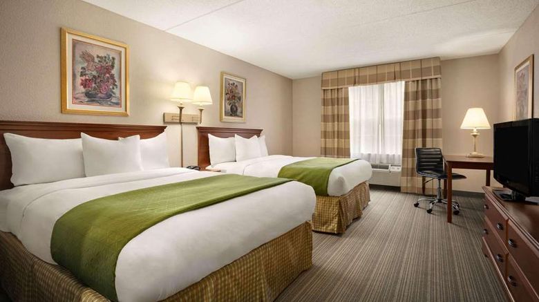 <b>Country Inn & Suite Charlotte University Room</b>. Images powered by <a href="https://iceportal.shijigroup.com/" title="IcePortal" target="_blank">IcePortal</a>.