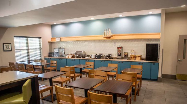 <b>Country Inn & Suites Wilmington Restaurant</b>. Images powered by <a href="https://iceportal.shijigroup.com/" title="IcePortal" target="_blank">IcePortal</a>.