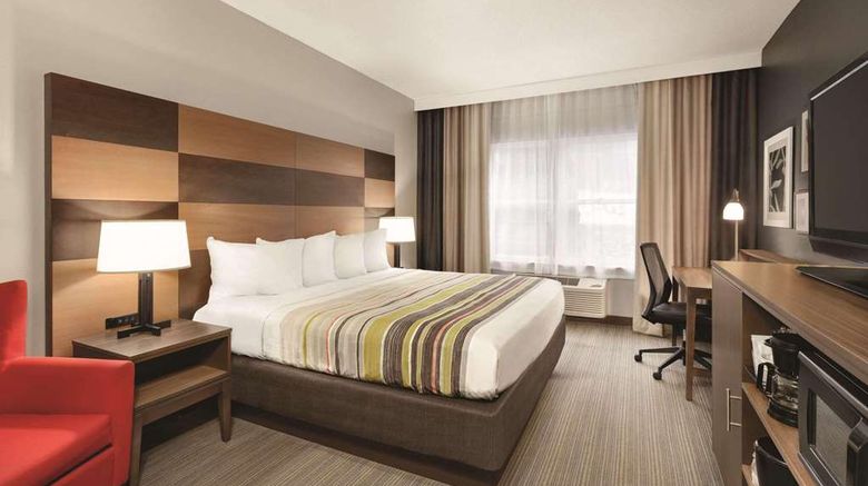 <b>Country Inn & Suites Boone Room</b>. Images powered by <a href="https://iceportal.shijigroup.com/" title="IcePortal" target="_blank">IcePortal</a>.