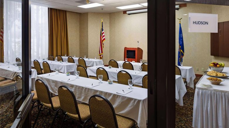 <b>Radisson Hotel Bismarck Meeting</b>. Images powered by <a href="https://iceportal.shijigroup.com/" title="IcePortal" target="_blank">IcePortal</a>.