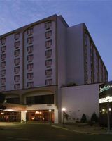 Radisson Hotel Bismarck