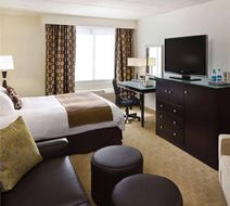 Radisson Hotel Bismarck Room